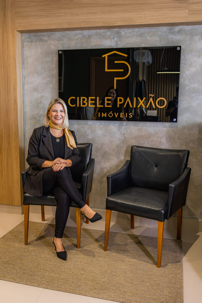 Foto da capa de Cibele Paixão Imóveis | Corretora de Imóveis em Praia Grande | Apartamentos na Planta